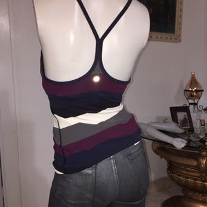 Lululemon Athletic 6